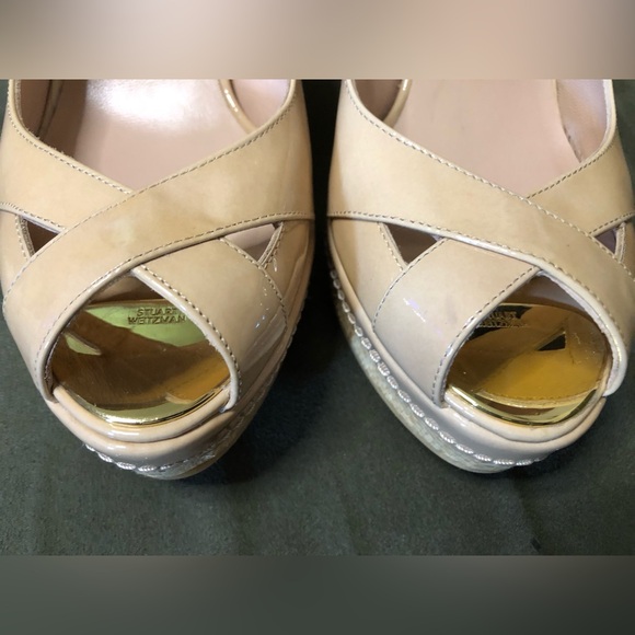 Stuart Weitzman Women’s Nude Patent Wedge Sandal Wedge Platform Heel Size 7.5 - Picture 7 of 12